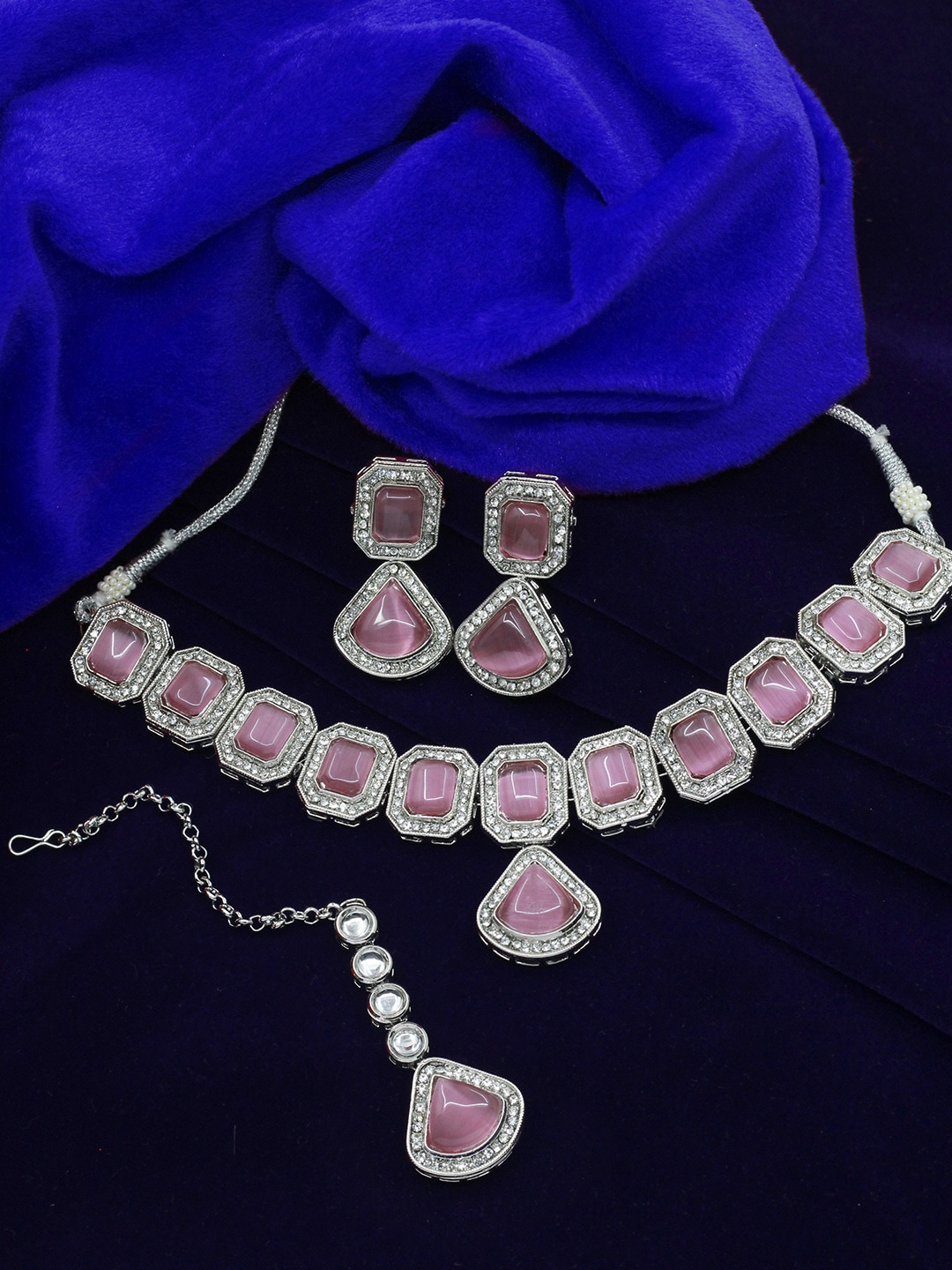 

SAIYONI Silver-Plated Kundan-Studded Jewellery Set