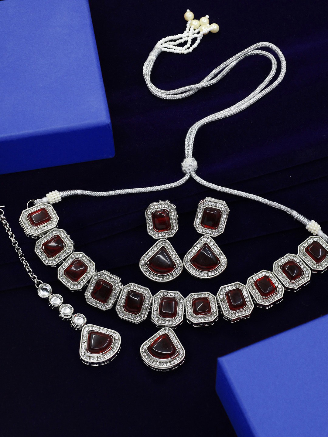 

SAIYONI Silver-Plated & Kundan-Stones Studded Jewellery Set