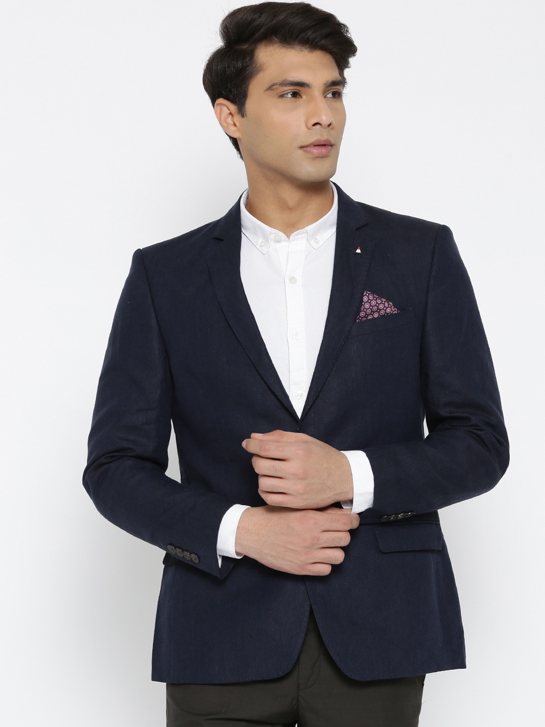

Arrow Navy Blue Regular Fit Single-Breasted Linen Formal Blazer