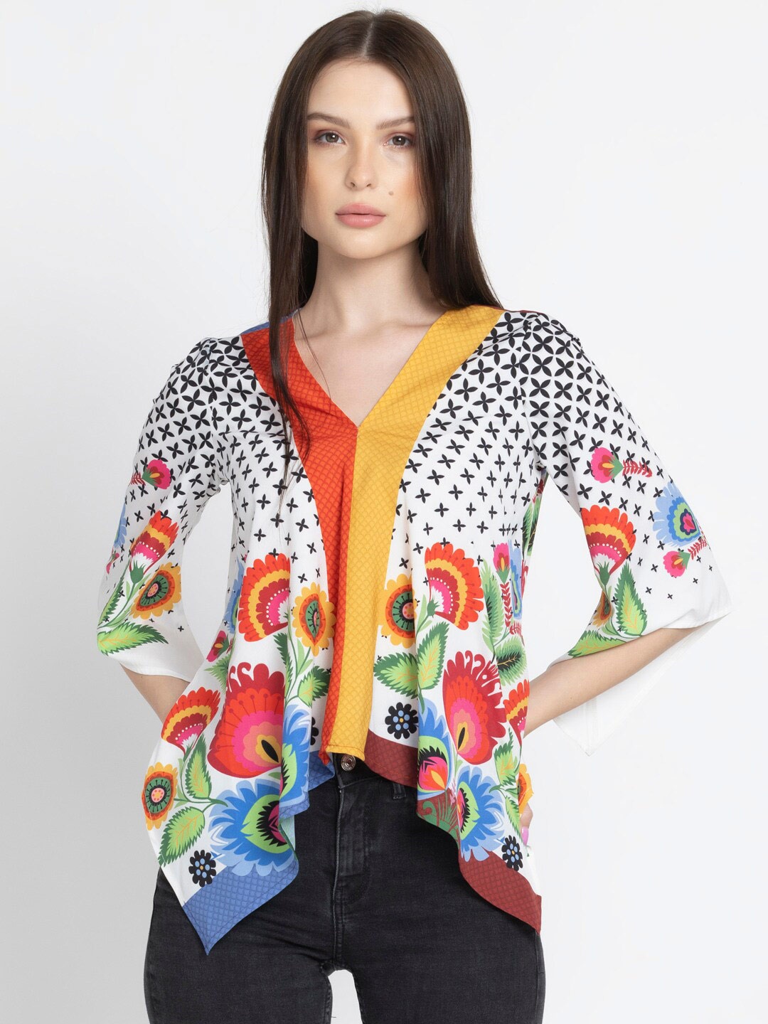 

SHAYE Floral Printed V-Neck Flared Sleeve Asymmetrical Hem Top, White