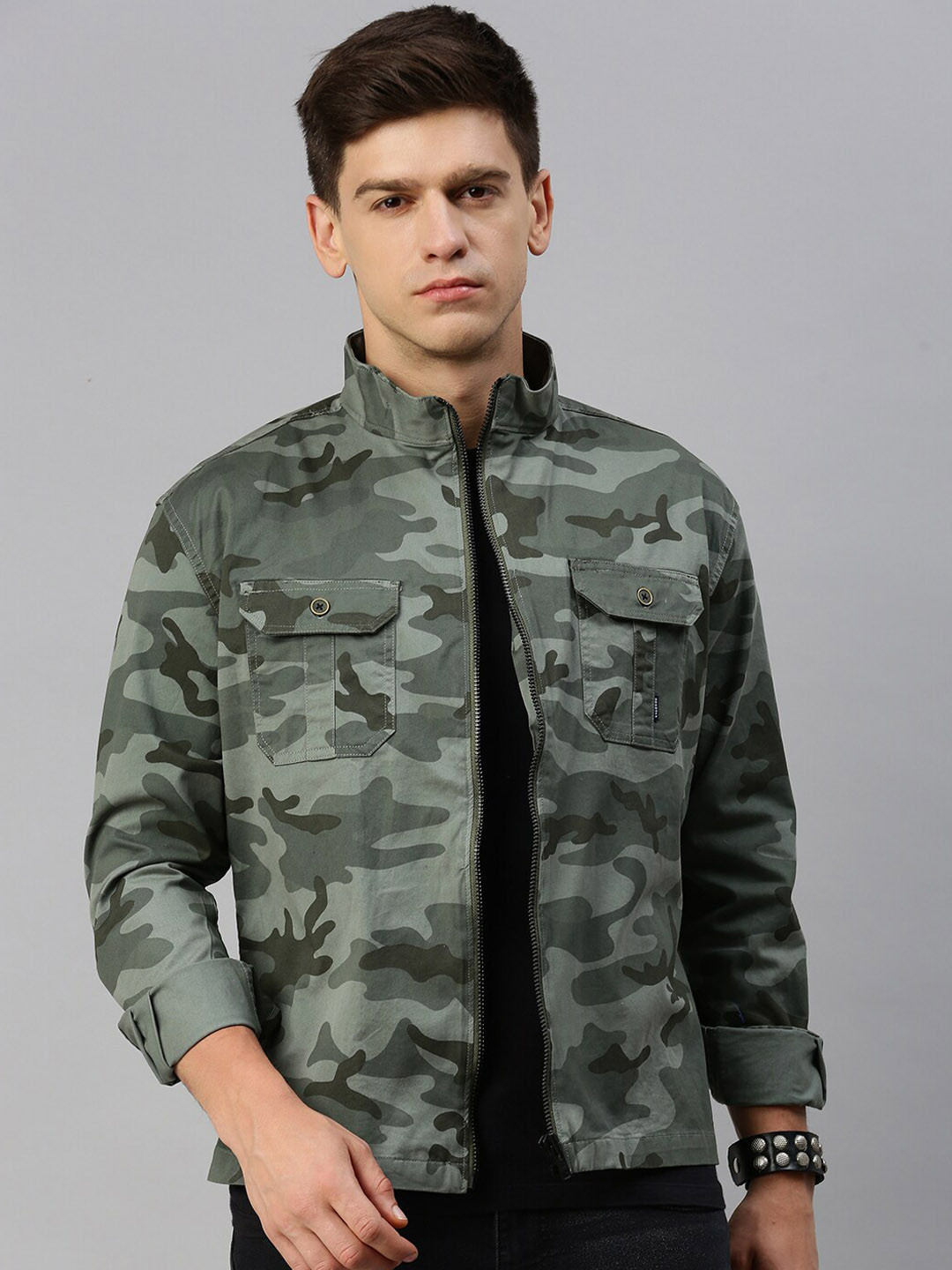 

SHOWOFF Camouflage Windcheater Denim Jacket, Green