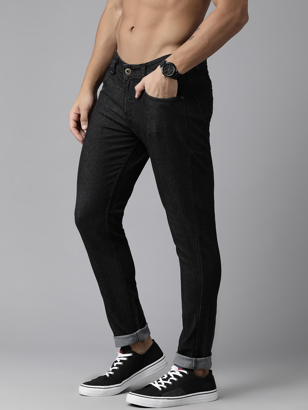 

The Roadster Lifestyle Co. Men Mid-Rise Slim Tapered Fit Stretchable Jeans, Charcoal