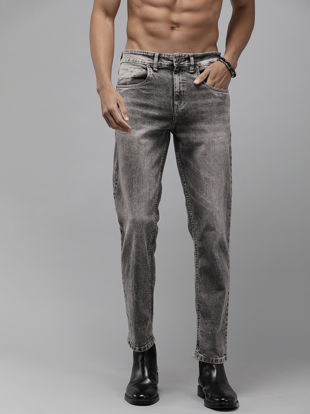 

The Roadster Lifestyle Co. Men Heavy Fade Stretchable Jeans, Blue