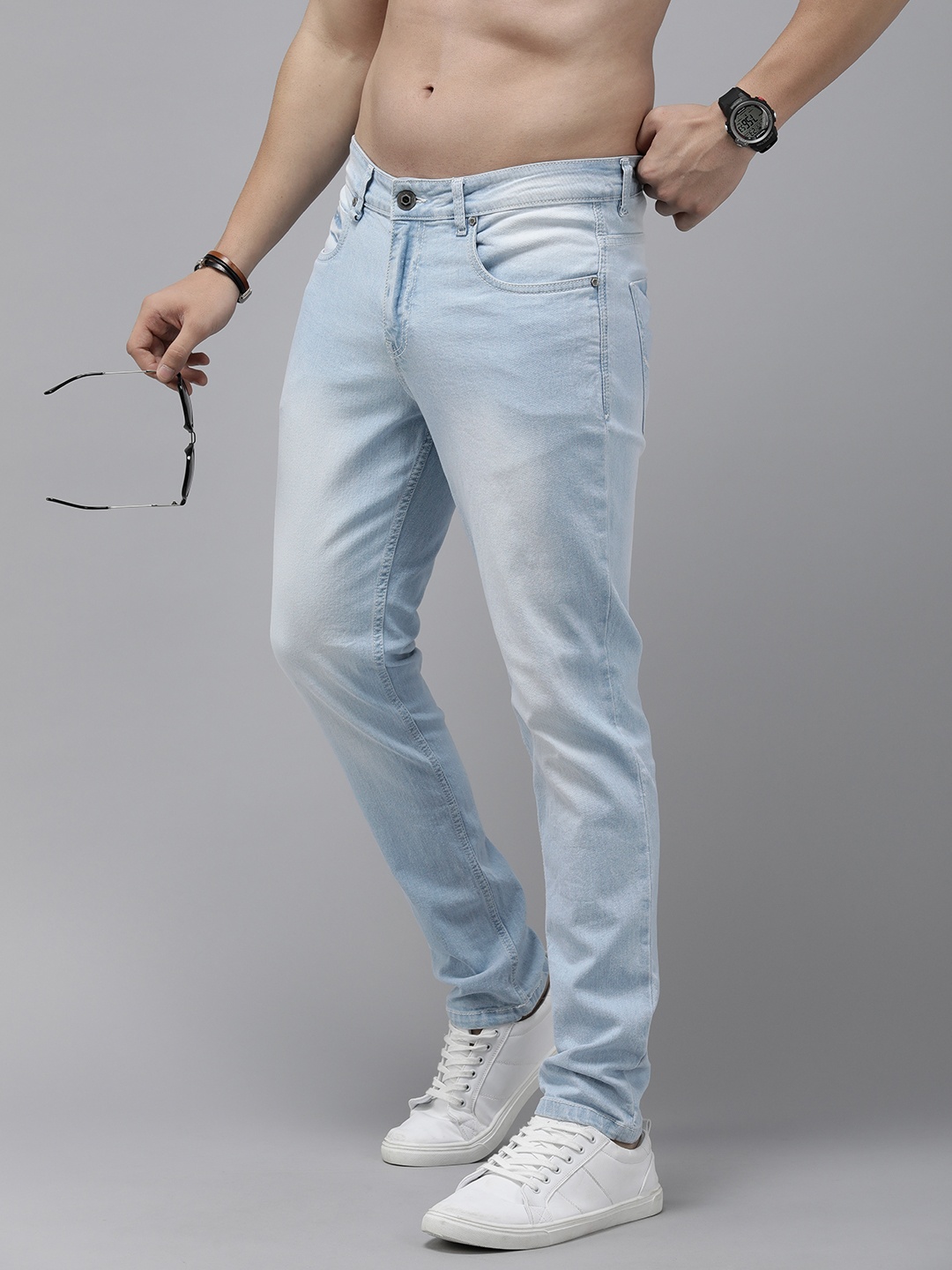 

The Roadster Life Co. Men Slim Fit Heavy Fade Stretchable Jeans, Blue