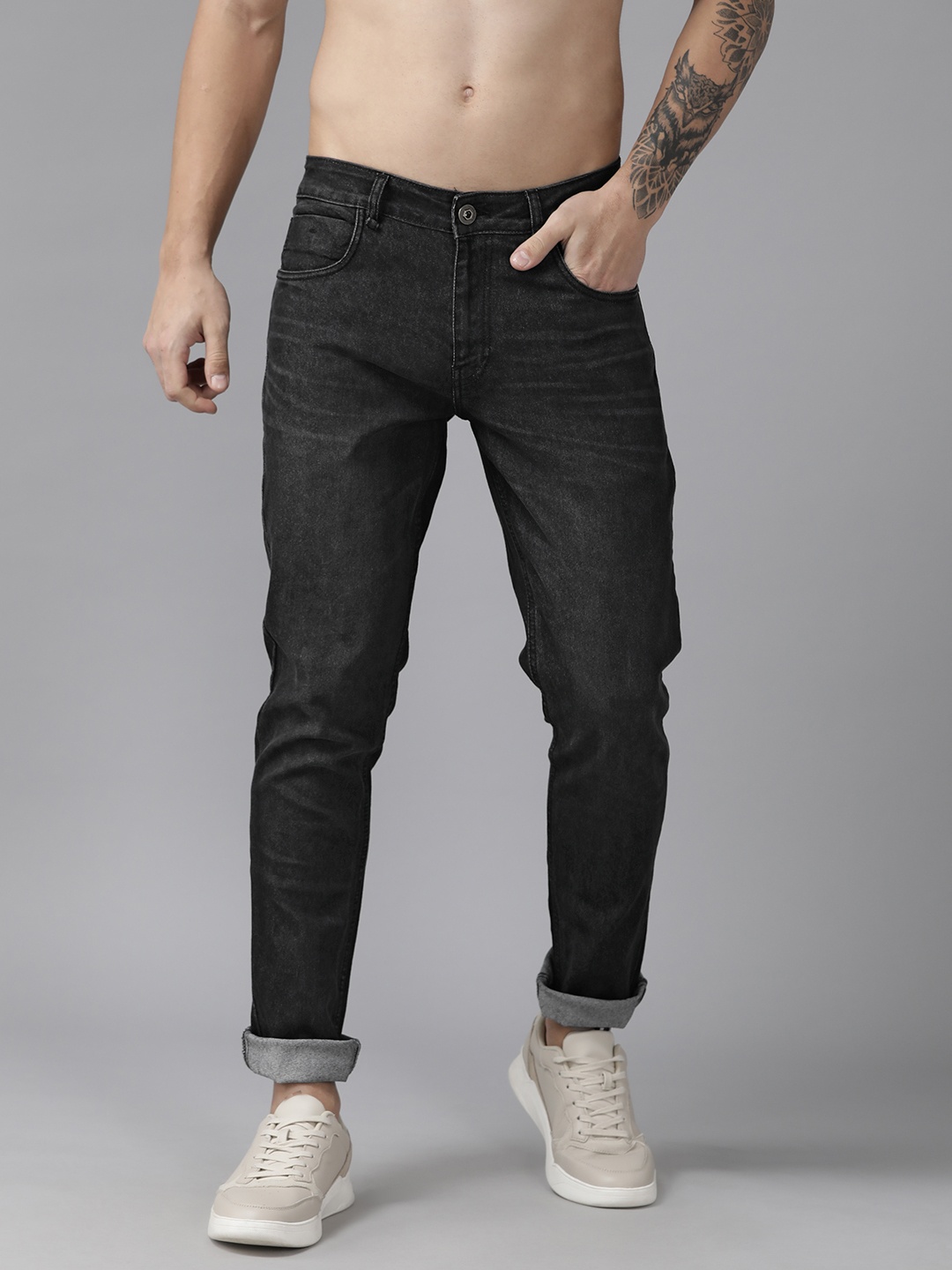 

The Roadster Lifestyle Co. Men Slim Fit Jeans, Charcoal