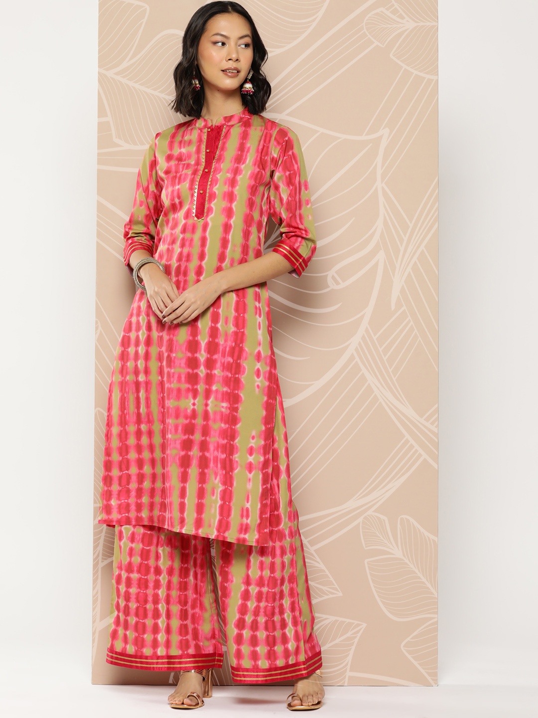 

Ahalyaa Women Printed Regular Kurta with Palazzos, Pink