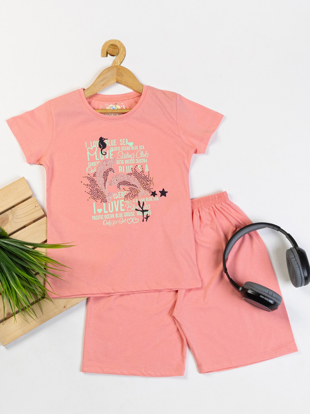 

Nins Moda Girls Typography Printed Night Suit, Peach