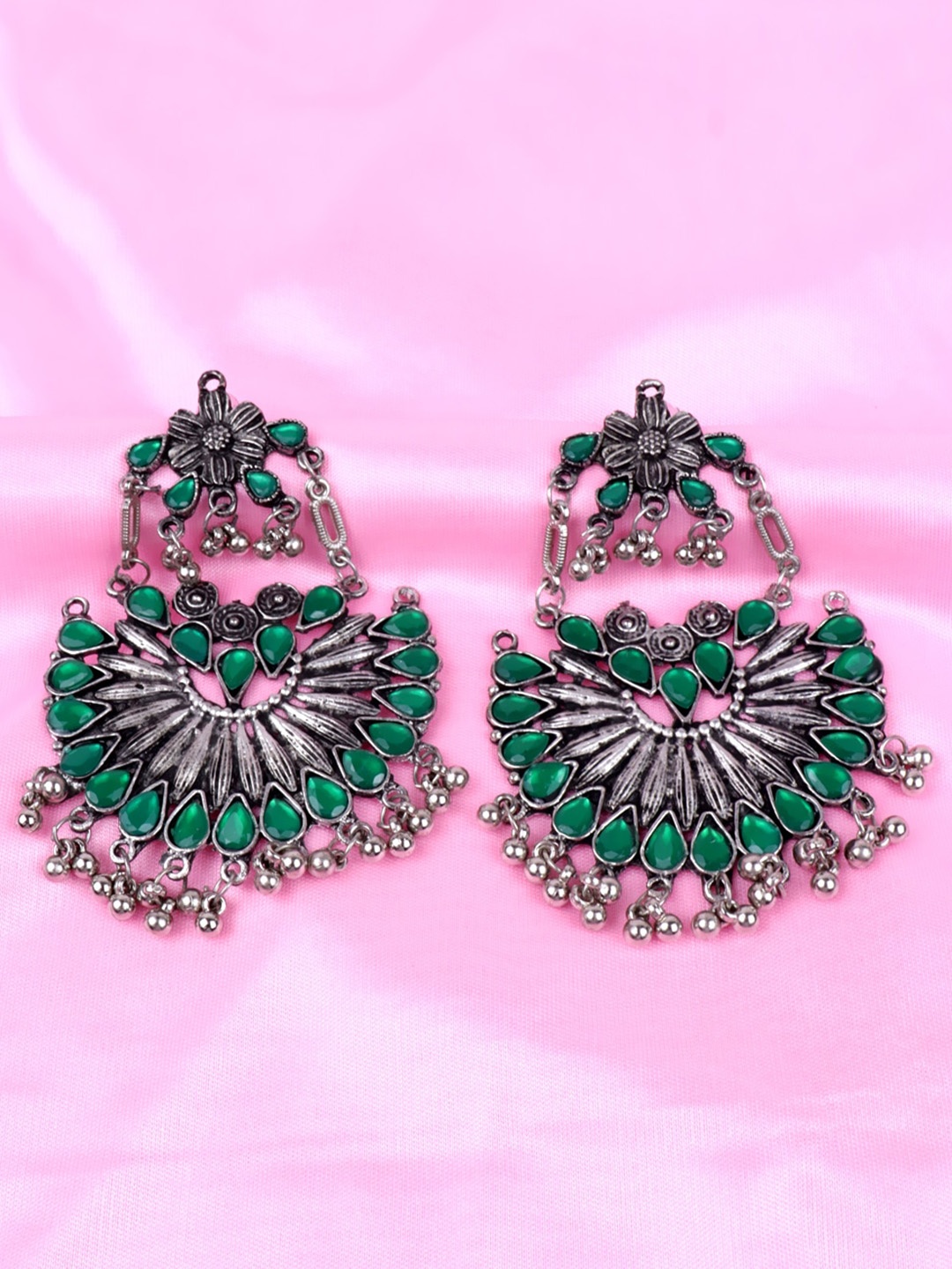 

VAGHBHATT Silver-Plated Floral Chandbalis Earrings