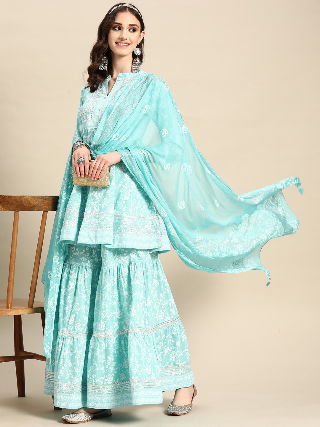 

Sangria Women Floral Printed Gotta Patti Pure Cotton Kurti with Sharara & With Dupatta, Turquoise blue