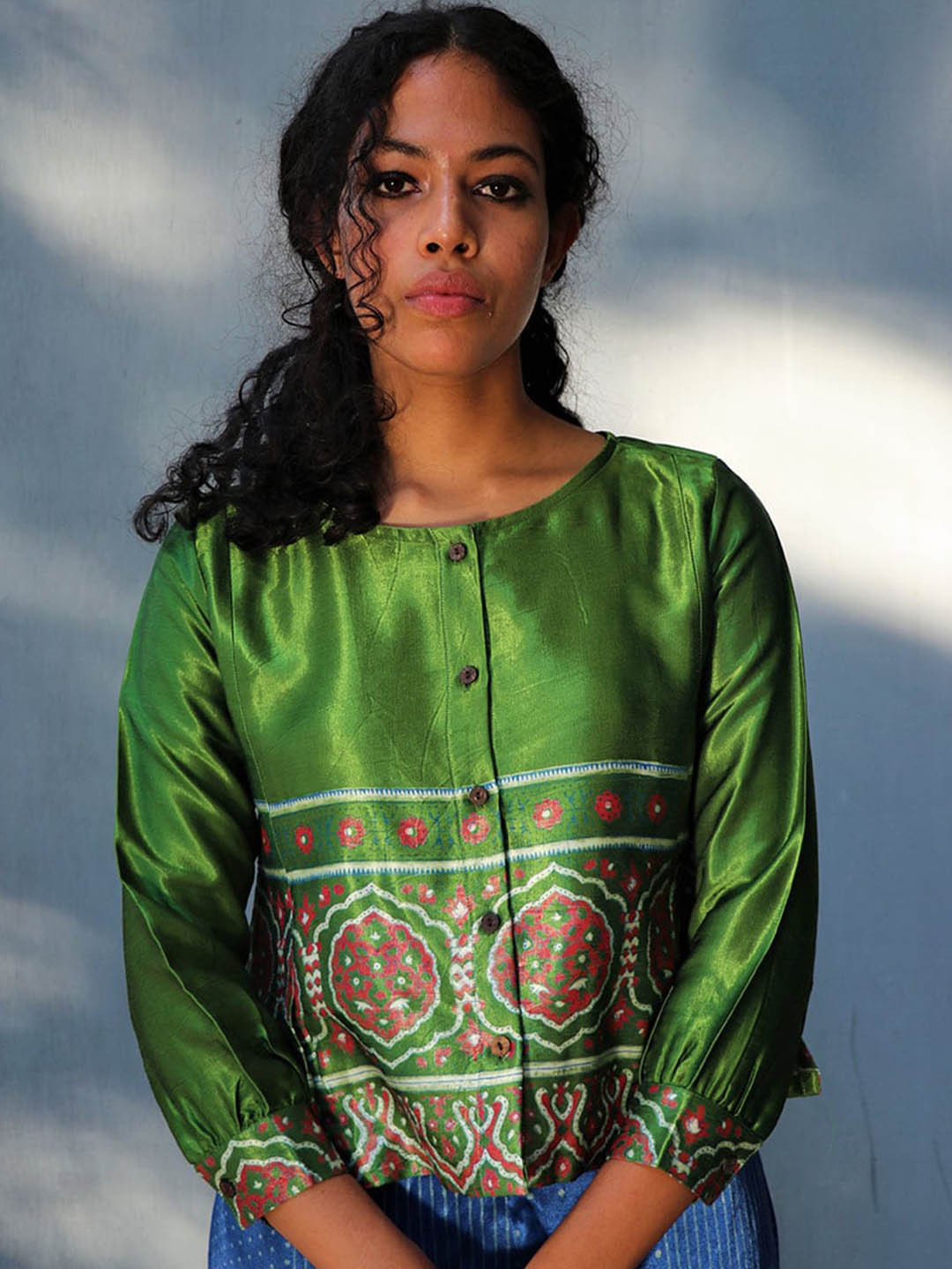 

Chidiyaa Printed Three-Quarter Sleeves Silk Saree Blouse, Green