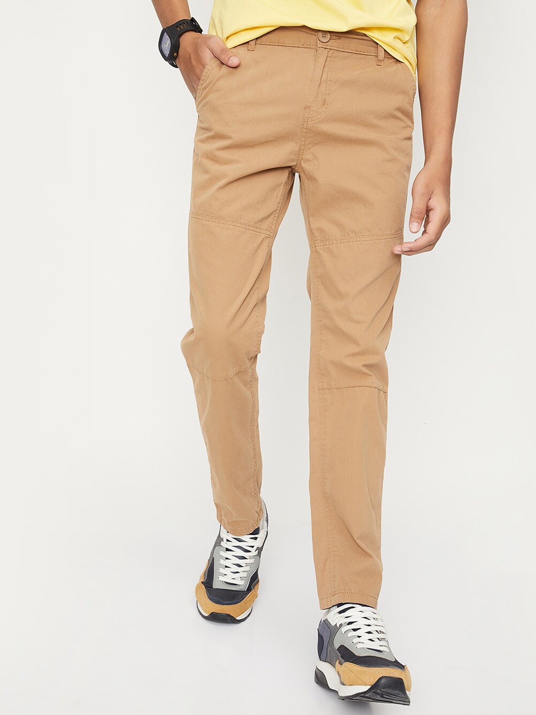 

max Boys Mid-Rise Chinos Trousers, Beige