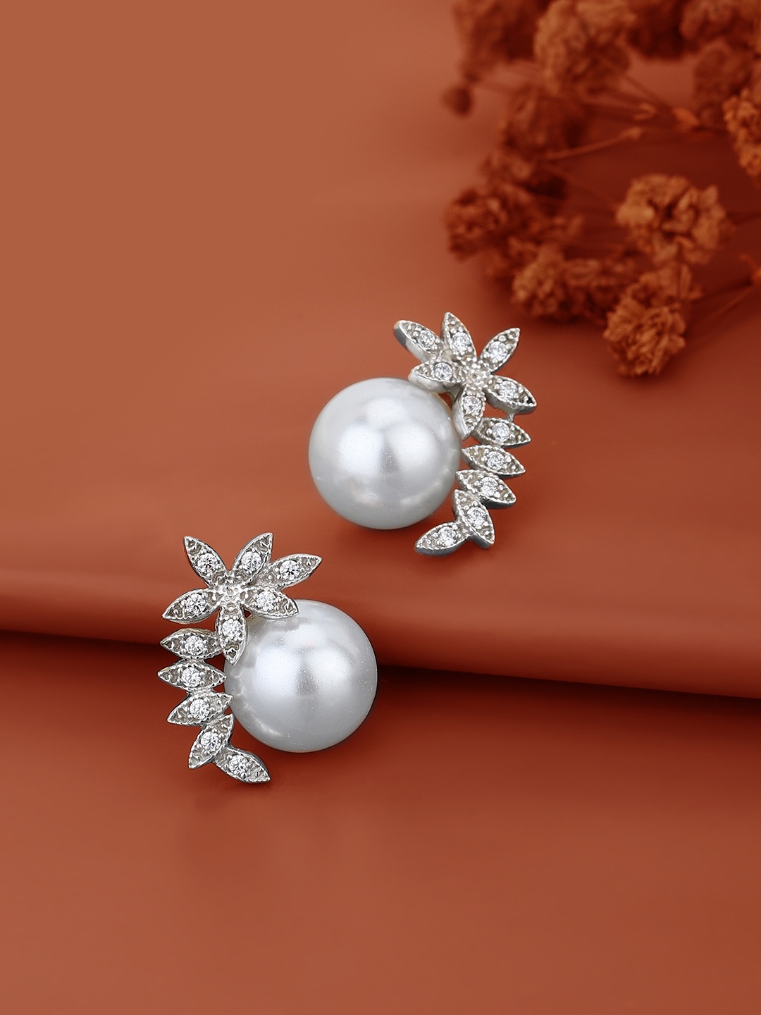 

Carlton London Silver-Toned & White Spherical Studs Earrings