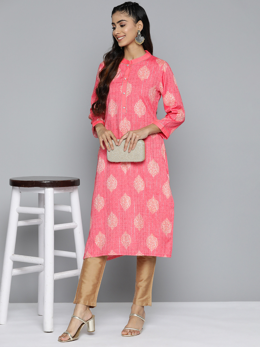 

HERE&NOW Ethnic Motifs Printed Zari Kurta, Peach