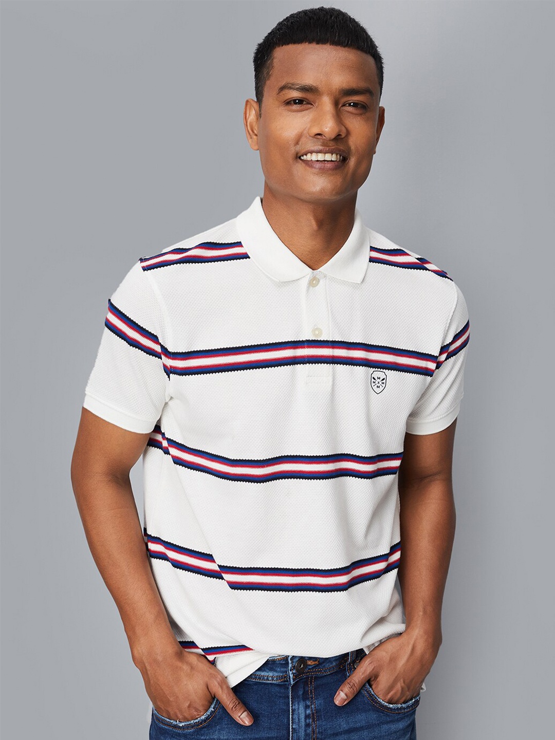 

max Self Design Regular Sleeves Polo Collar T-shirt, White