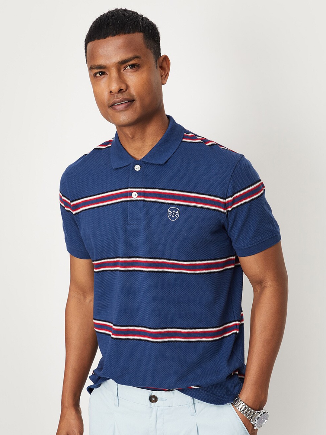 

max Self Design Polo Collar Pockets T-shirt, Blue