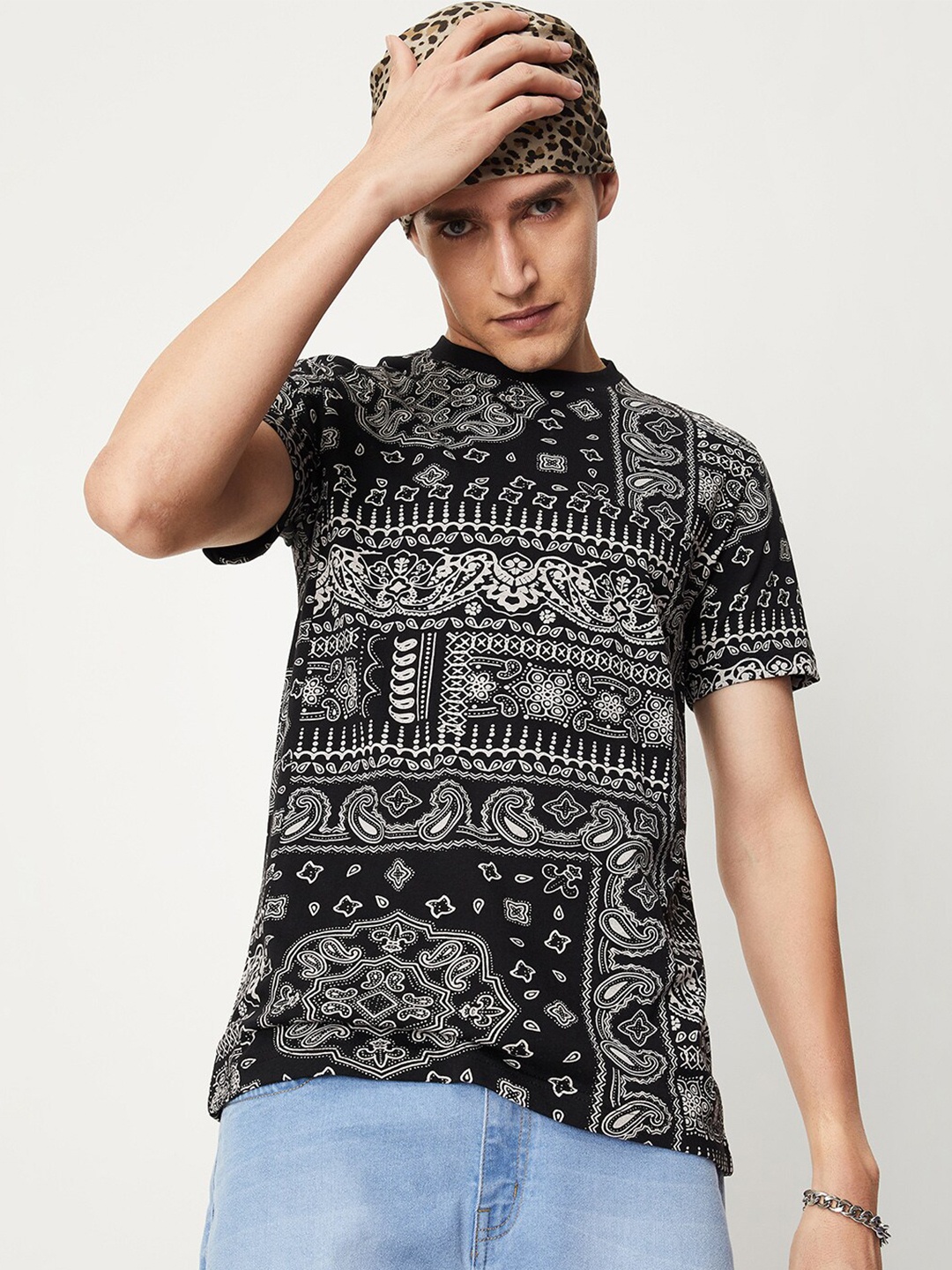 

max Ethnic Printed Pure Cotton T-shirt, Black