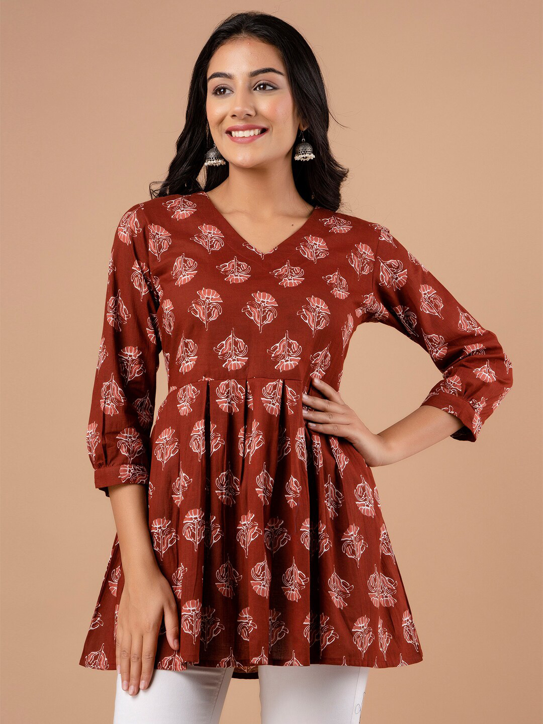 

FERANOID Floral Printed V-Neck Pure Cotton Pleated Kurti, Rust