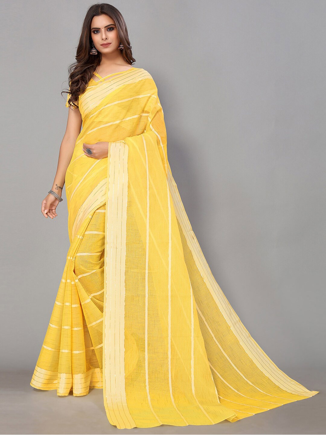 

GORGONE Yellow & Gold-Toned Striped Saree