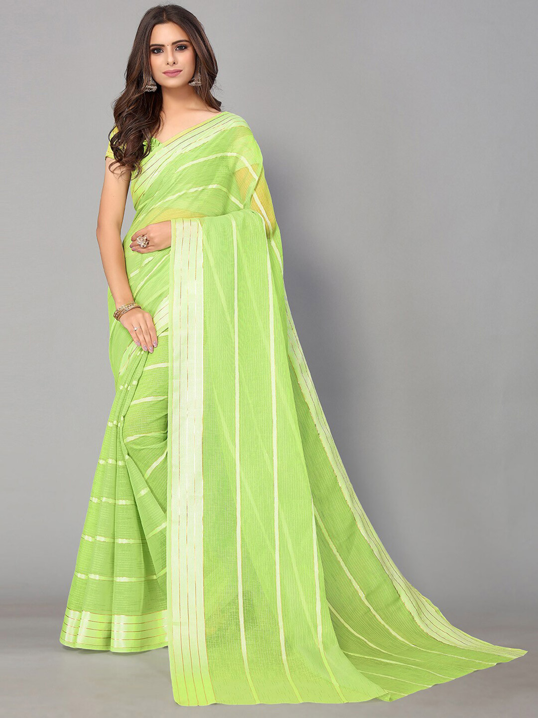 

GORGONE Striped Zari Saree, Green