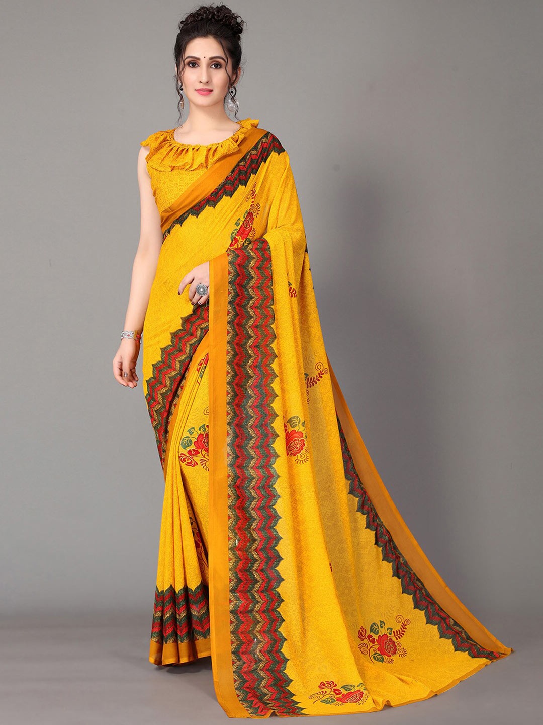 

GORGONE Floral Printed Georgette Saree, Yellow