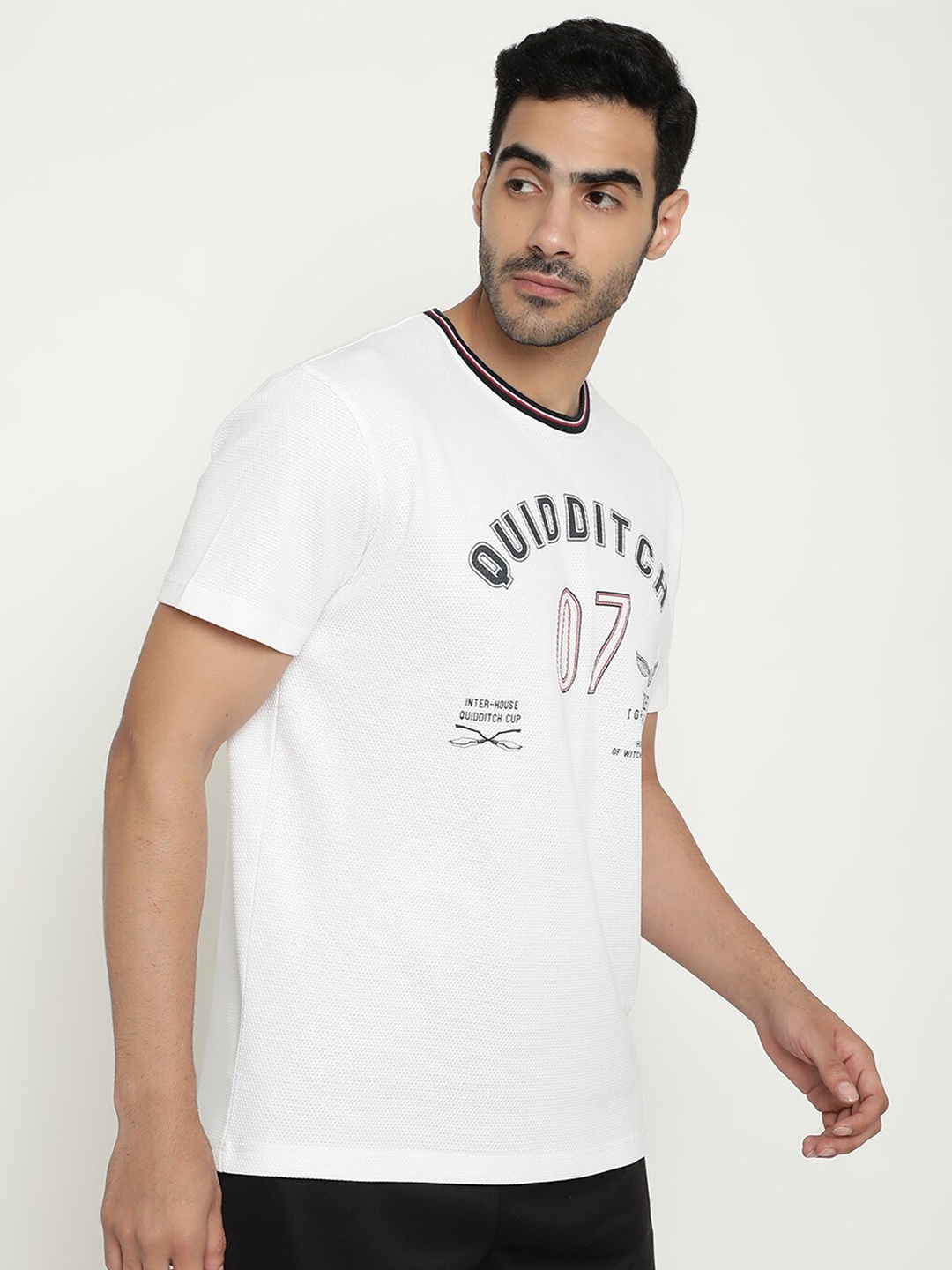 

Octave Typography Printed Cotton T-shirt, White
