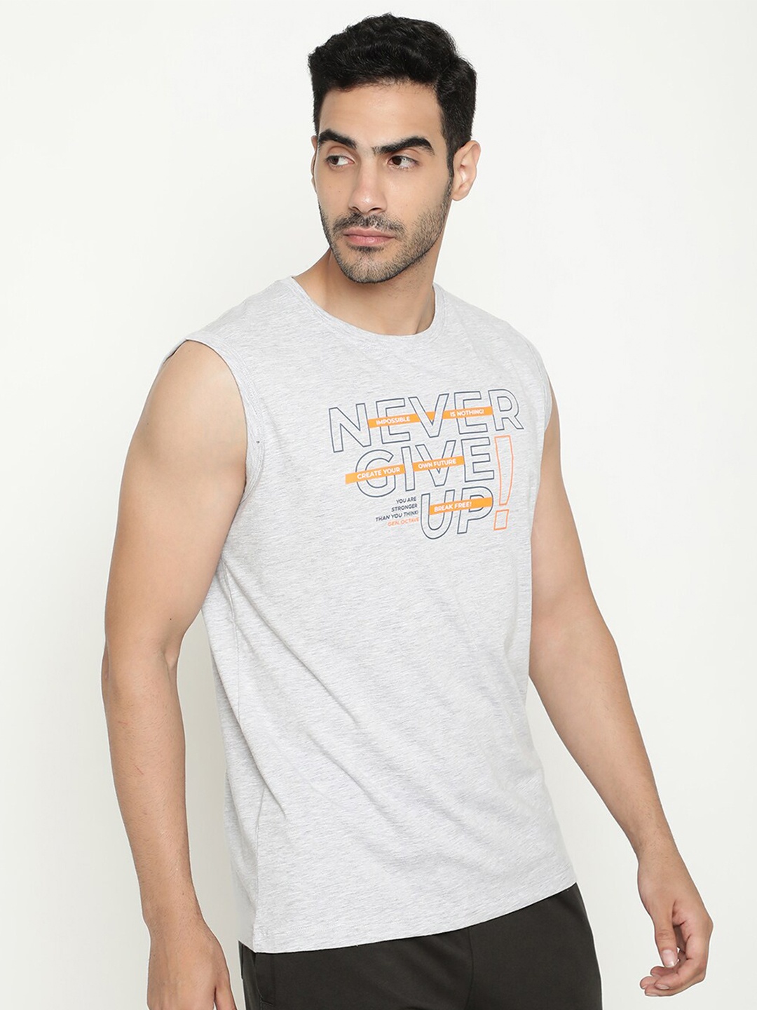 

Octave Typography Printed Cotton T-shirt, Grey