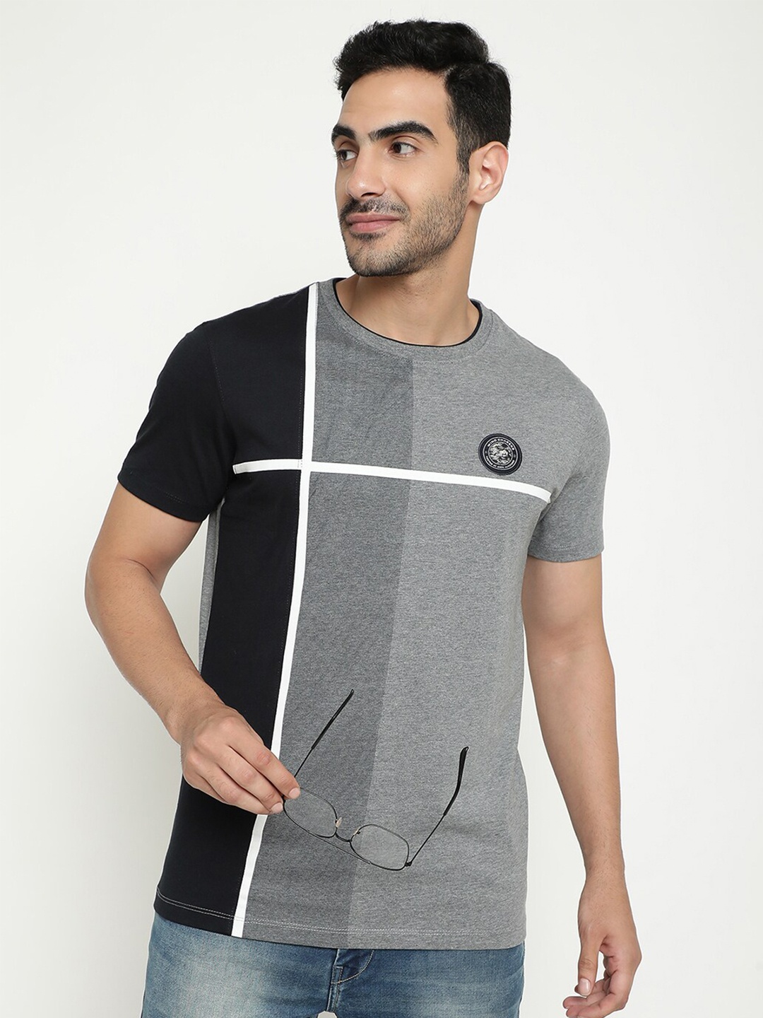 

Octave Colourblocked Round Neck Cotton T-shirt, Grey