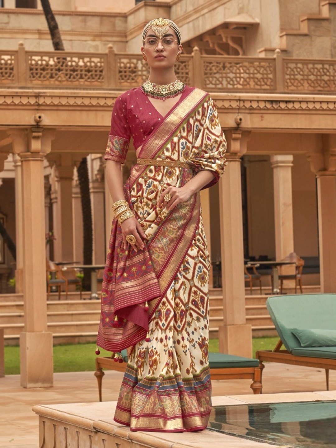 

Mitera Ethnic Motifs Printed Zari Patola Saree, Beige