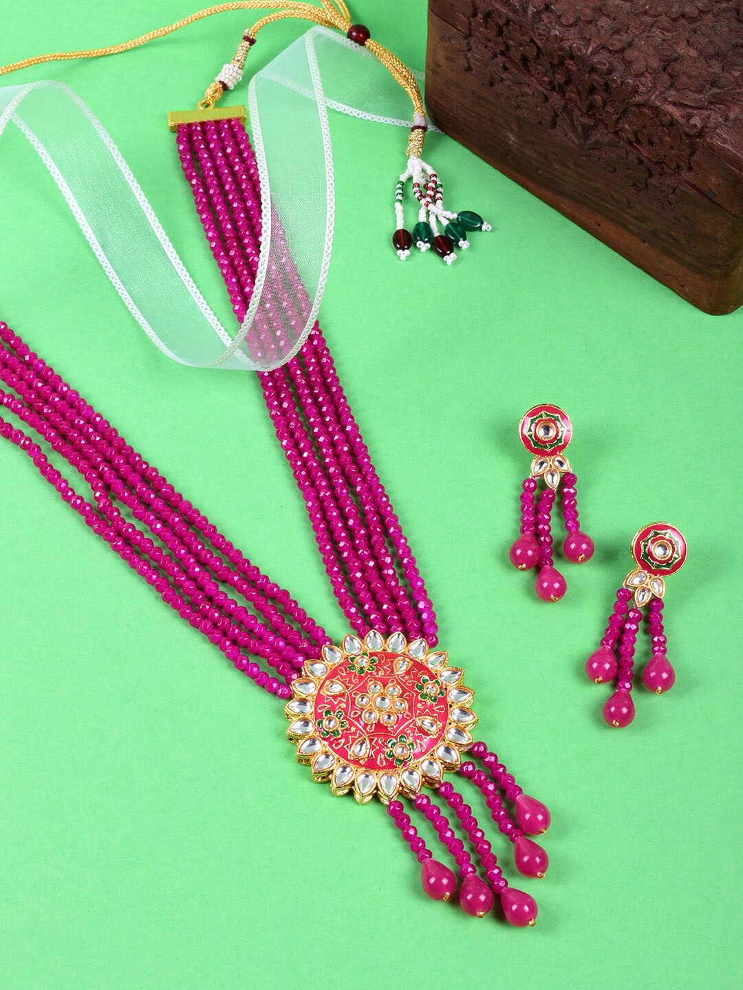 

STEORRA JEWELS Gold-Plated Kundan-Studded & Beaded Jewellery Set, Pink