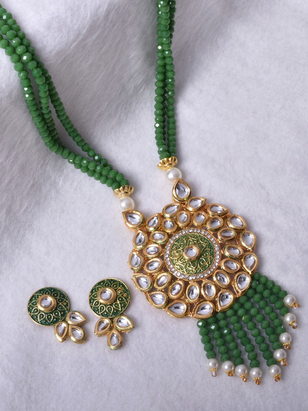 

STEORRA JEWELS Gold-Plated Kundan-Studded & Beaded Jewellery Set