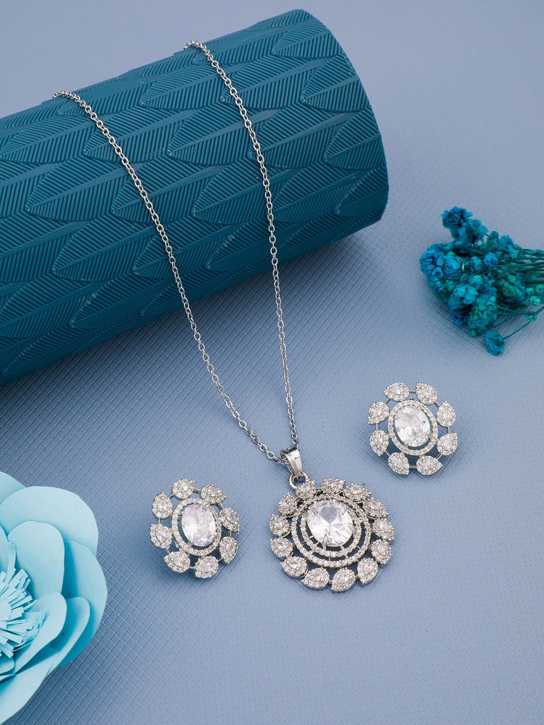 

Vita Bella Silver-Plated AD-Studded & Beaded Jewellery Set
