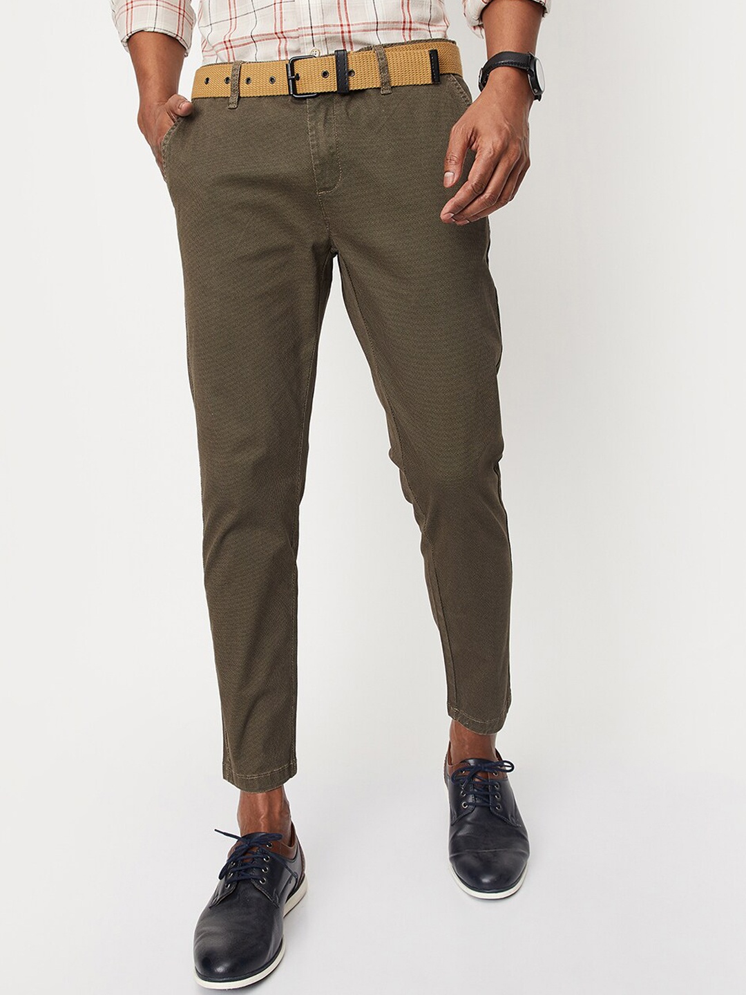 

max Men Relaxed Fit Trousers, Brown