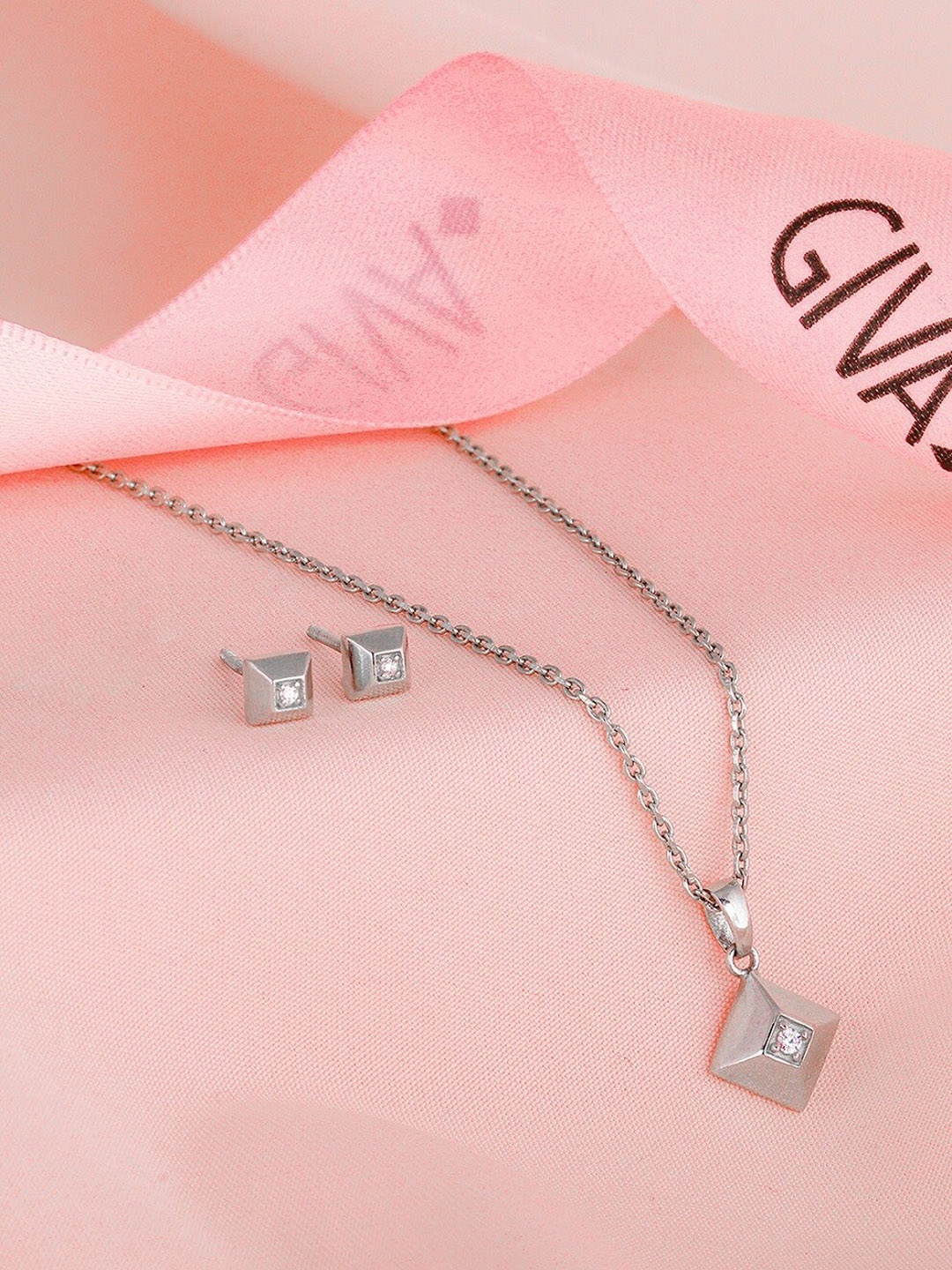 

GIVA Rhodium-Plated CZ-Studded Pendant With Chain 925 Sterling Silver