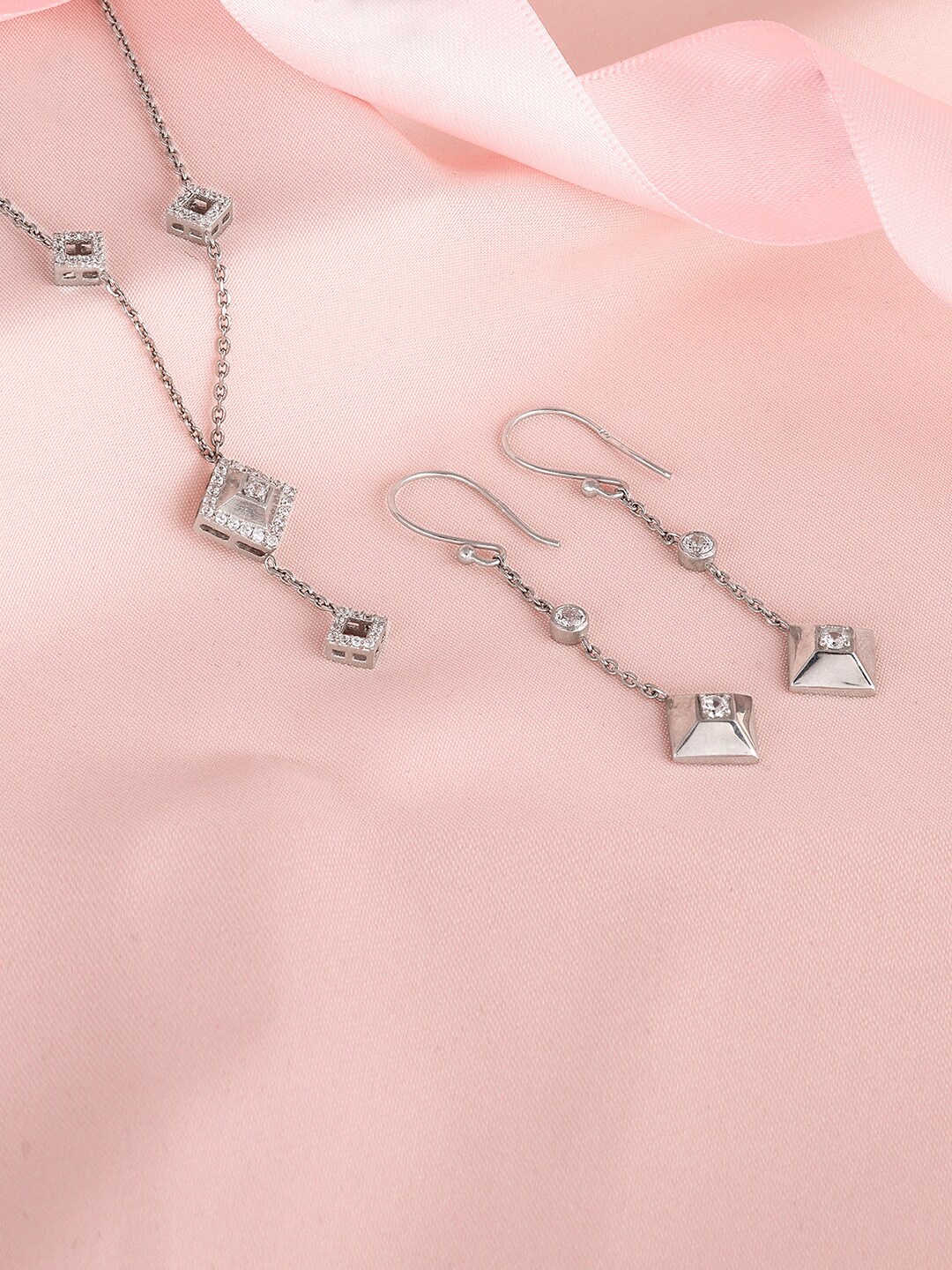 

GIVA Rhodium-Plated CZ-Studded Jewellery Set 925 Sterling Silver
