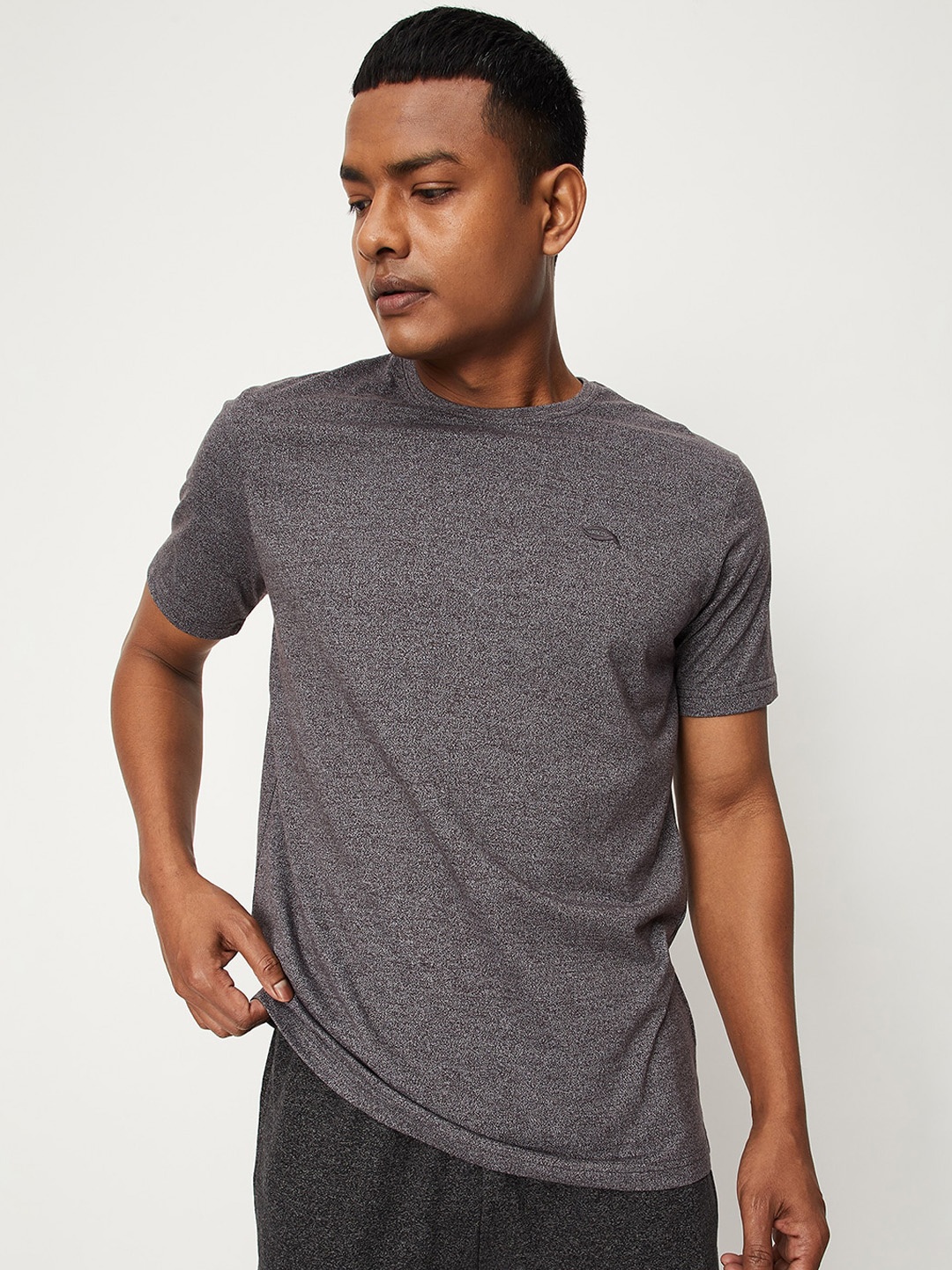

max Men Round Neck Short Sleeves Lounge T-Shirts, Grey