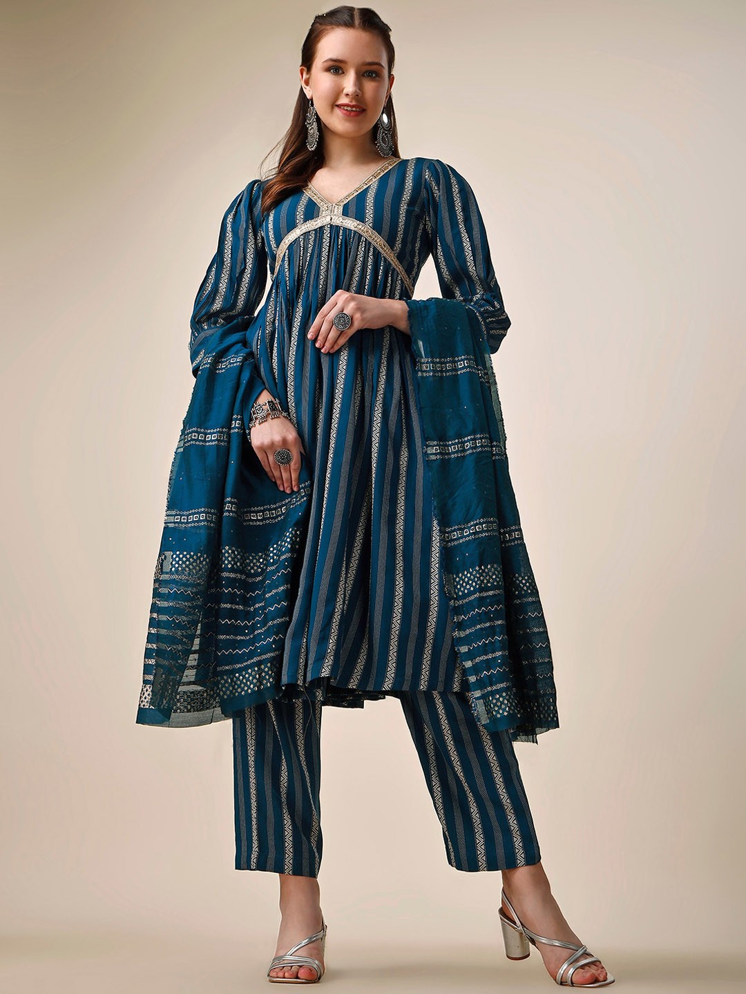 

JATRIQQ Women Teal Regular Thread Work Kurta with Trousers & With Dupatta