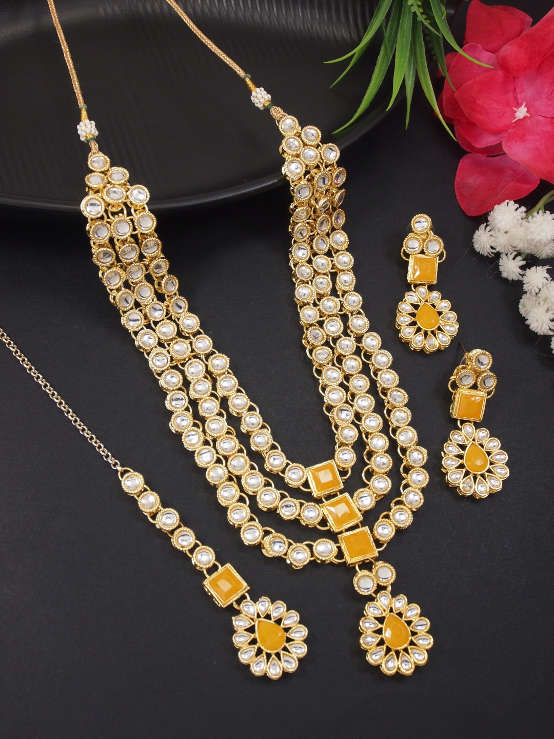 

I Jewels Gold-Plated Kundan-Studded Jewellery Set