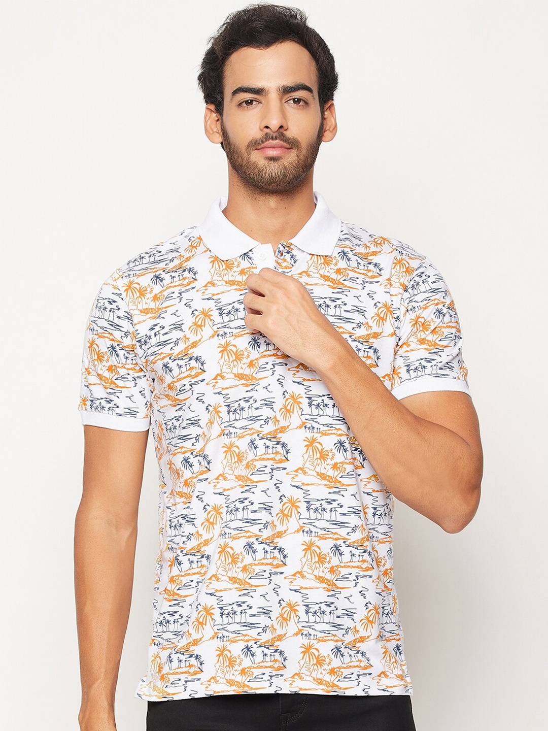 

WILD WEST Graphic Printed Polo Collar Short Sleeves Cotton T-shirt, White