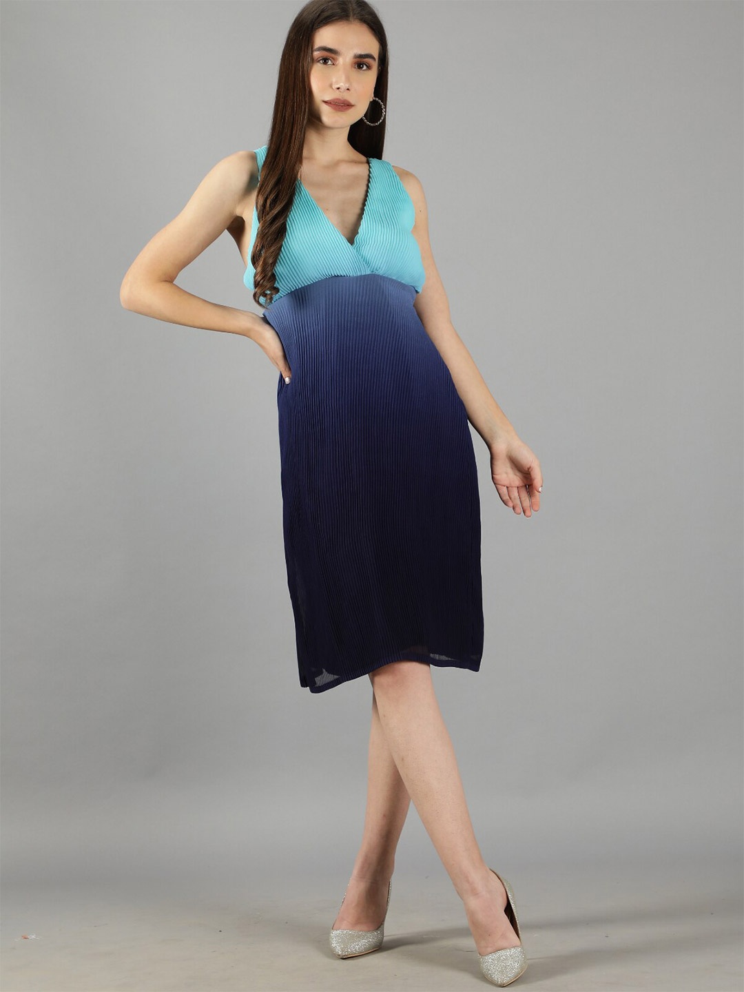

Svelte Couture V-Neck Accordion Pleats Sheath Dress, Blue