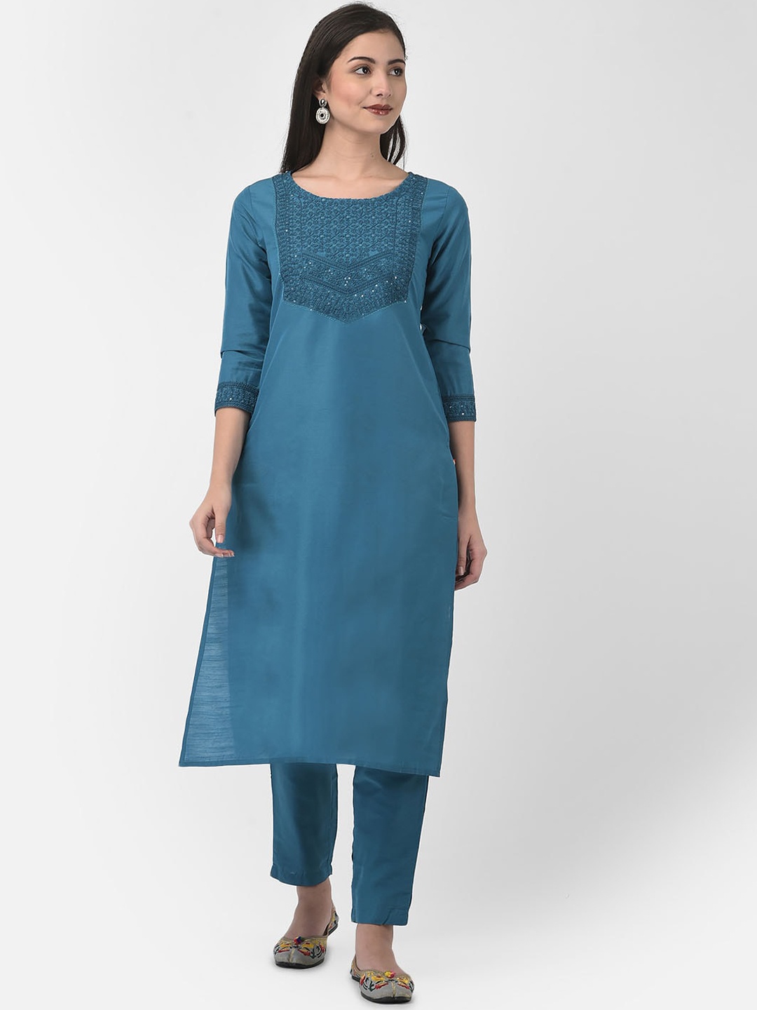 

Span Ethnic Motifs Yoke Design Sequinned Pure Silk Kurta, Blue