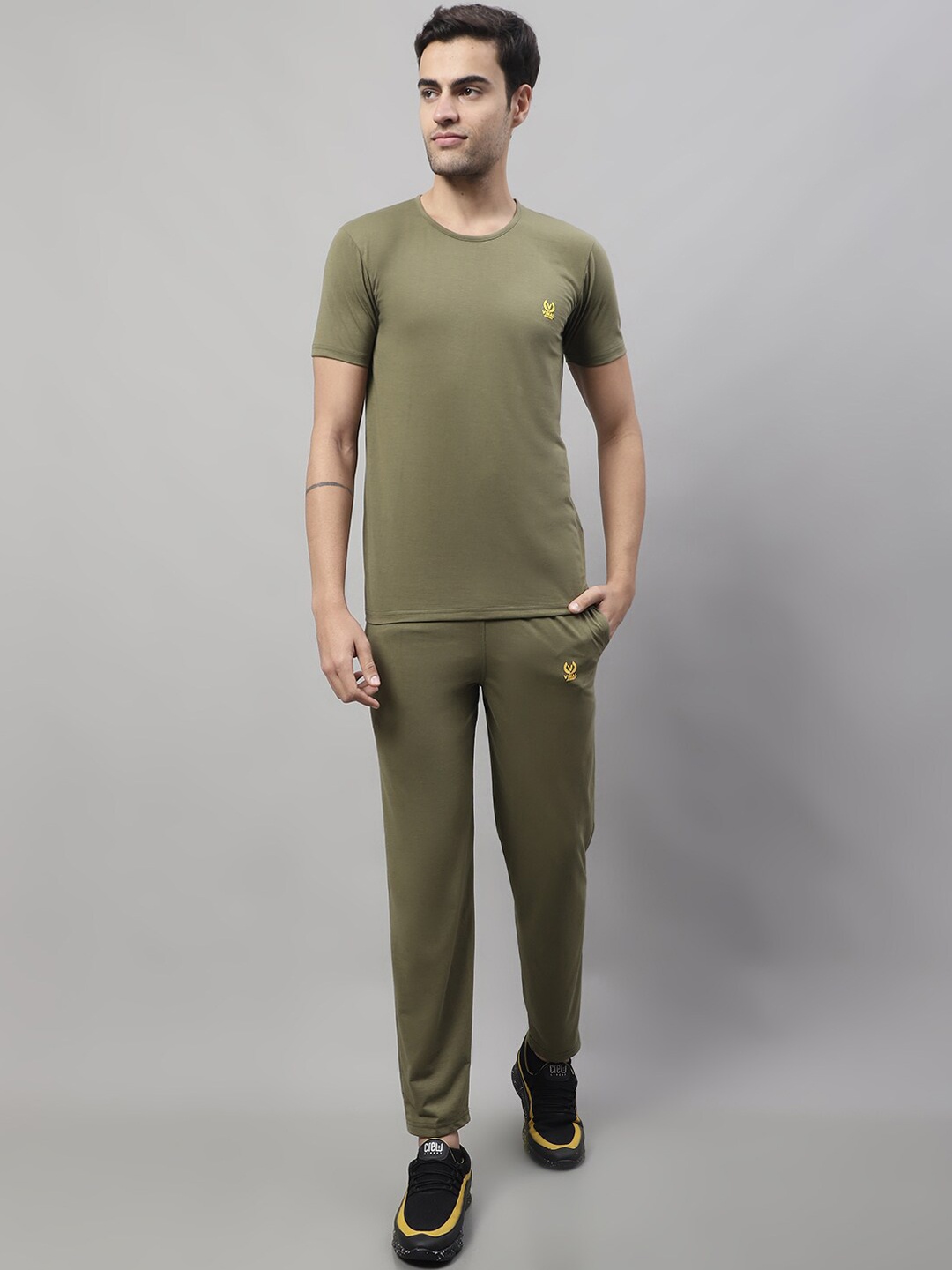 

VIMAL JONNEY Round Neck Short Sleeves Comfort Co-Ords, Olive