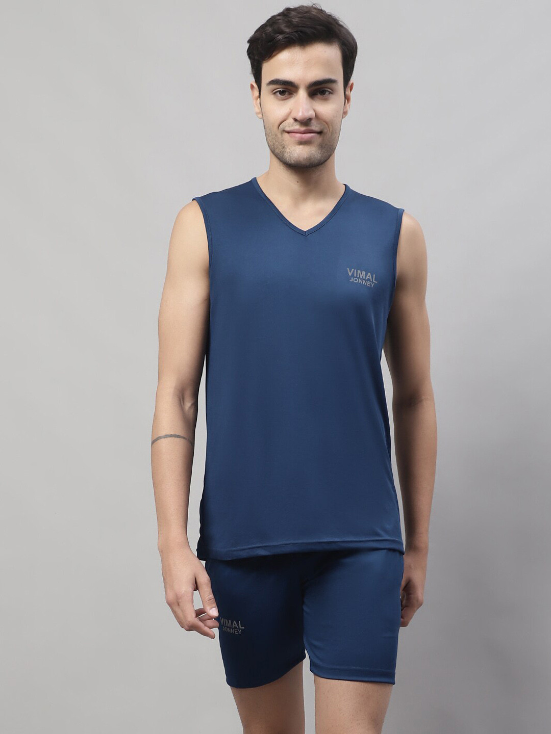 

MACK JONNEY JONNEY Men T-Shirt & Shorts, Blue