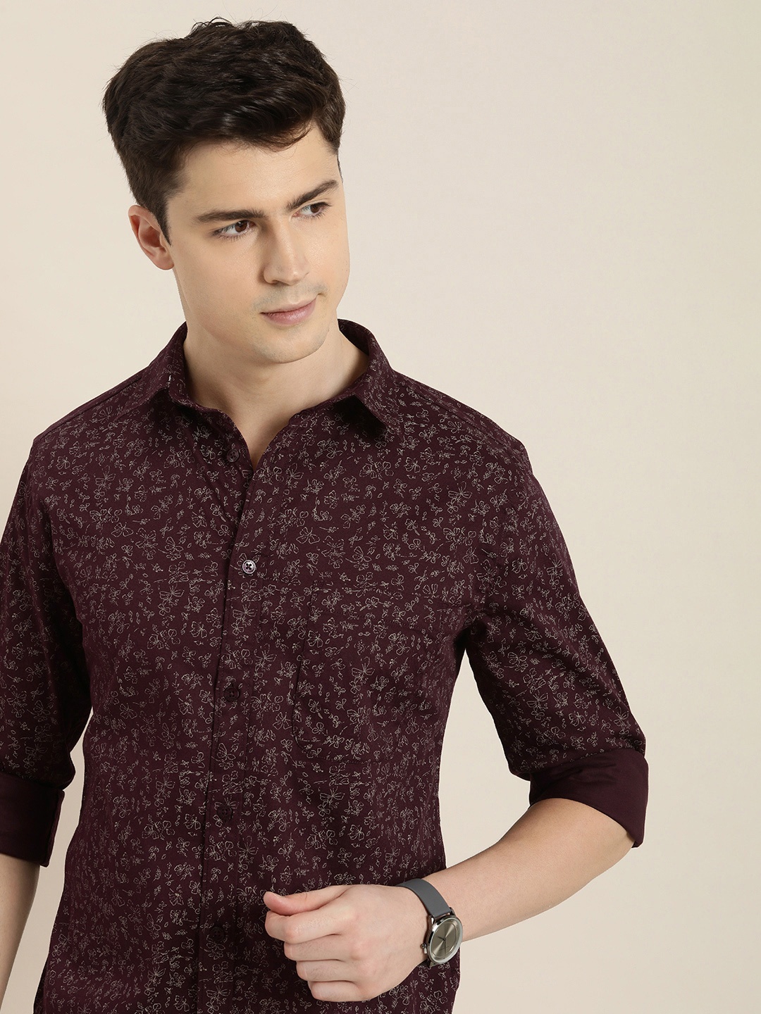 

INVICTUS Slim Fit Floral Printed Casual Shirt, Maroon