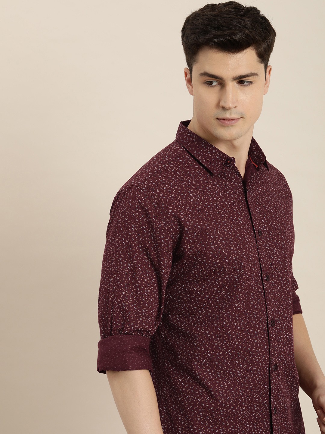 

INVICTUS Pure Cotton Slim Fit Floral Printed Casual Shirt, Maroon