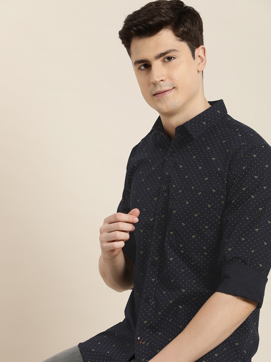

INVICTUS Pure Cotton Slim Fit Micro Ditsy Printed Casual Shirt, Navy blue