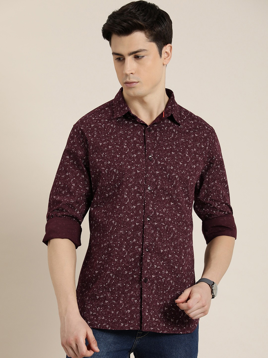 

INVICTUS Men Pure Cotton Slim Fit Floral Opaque Printed Casual Shirt, Maroon