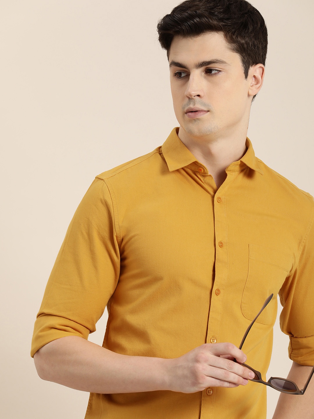 

INVICTUS Men Pure Cotton Solid Opaque Casual Shirt, Mustard