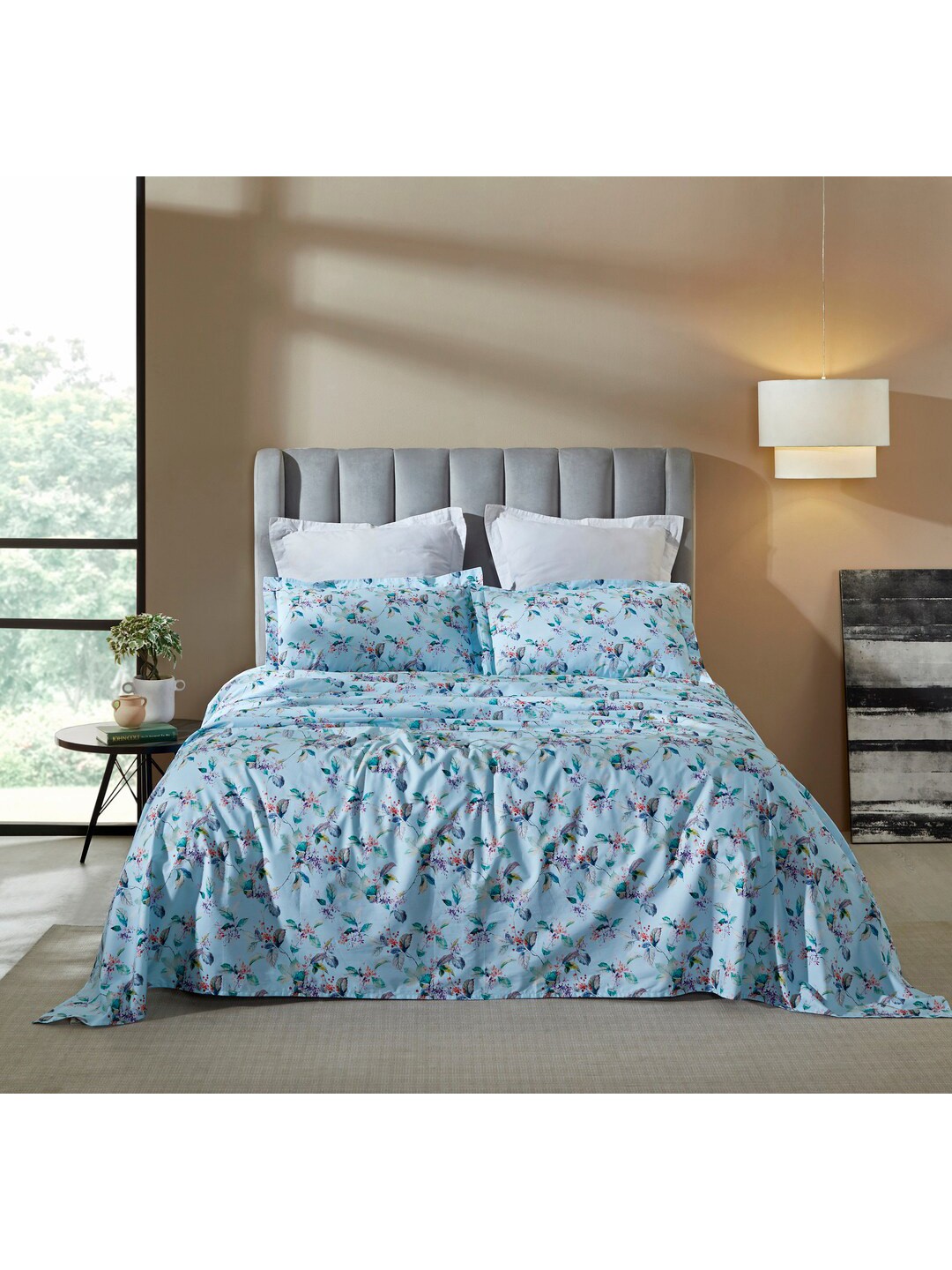

HOUMN Asylum Blue & Red Floral 210 TC Cotton King Bedsheet & 2 Pillow Covers
