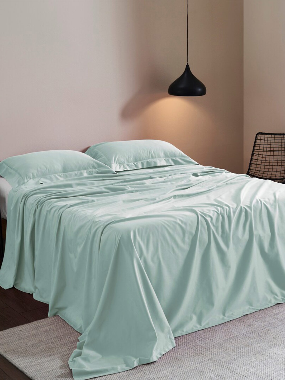 

HOUMN Florence Stitch Green 400 TC Cotton King Bedsheet With 2 Pillow Covers