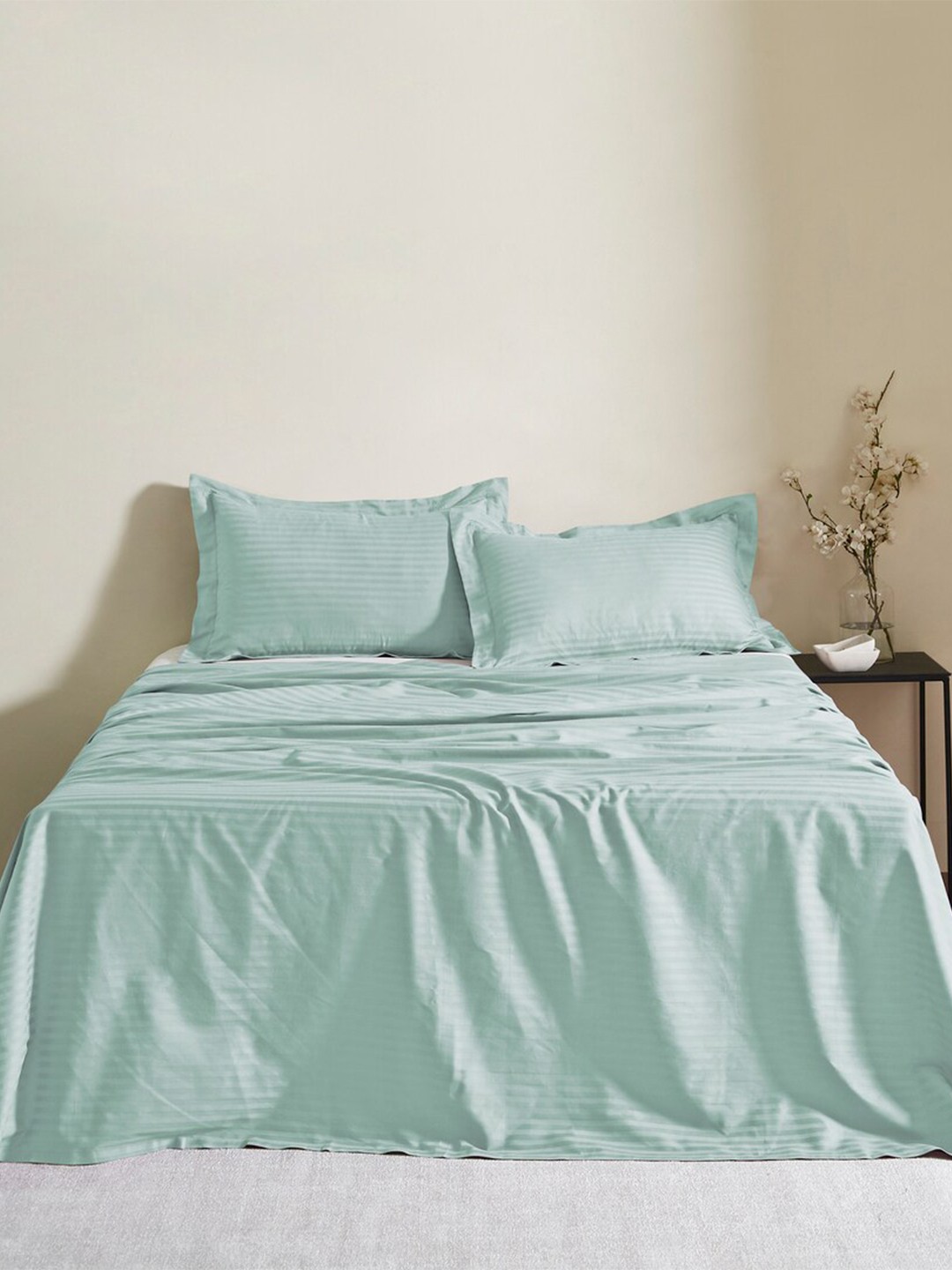 

HOUMN Tree Green Striped 300 TC Cotton King Bedsheet & 2 Pillow Covers